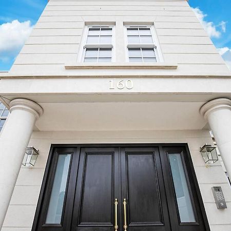 2Br Urban Vista Retreat Chcl F7 Apartment Chigwell Ngoại thất bức ảnh