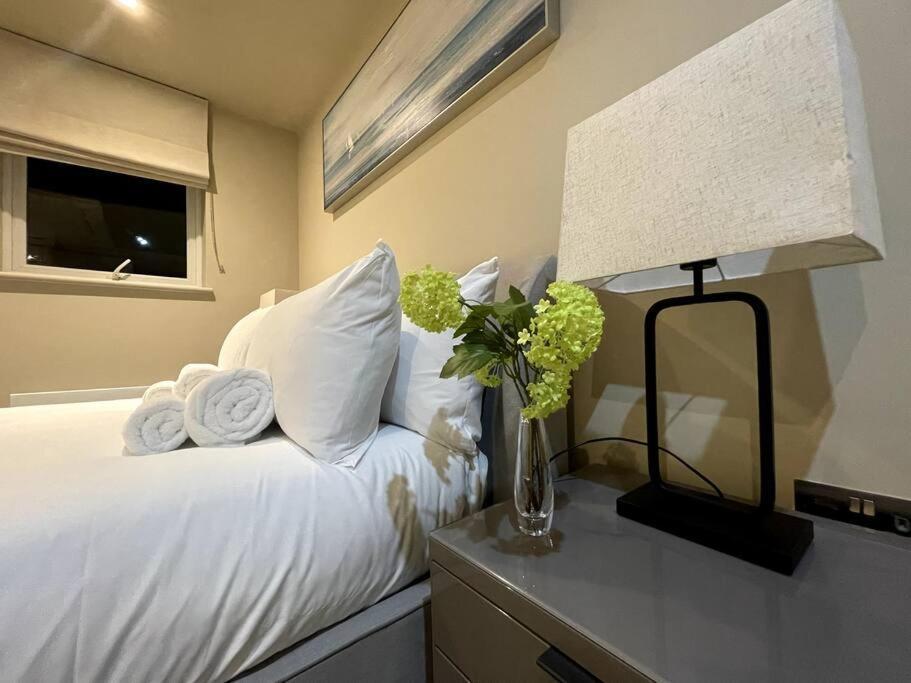 2Br Urban Vista Retreat Chcl F7 Apartment Chigwell Ngoại thất bức ảnh