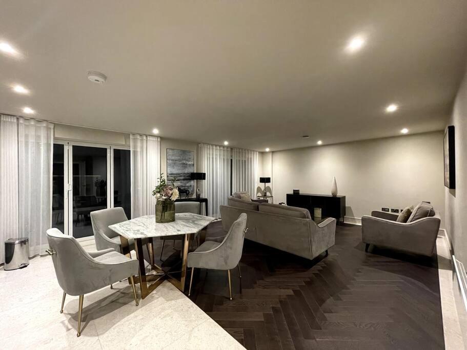 2Br Urban Vista Retreat Chcl F7 Apartment Chigwell Ngoại thất bức ảnh