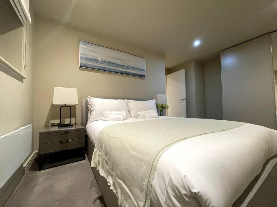 2Br Urban Vista Retreat Chcl F7 Apartment Chigwell Ngoại thất bức ảnh
