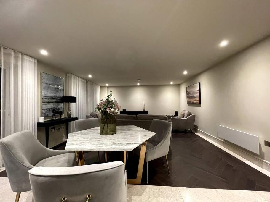 2Br Urban Vista Retreat Chcl F7 Apartment Chigwell Ngoại thất bức ảnh