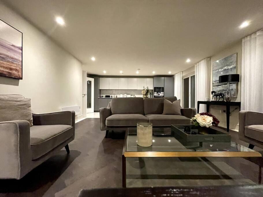 2Br Urban Vista Retreat Chcl F7 Apartment Chigwell Ngoại thất bức ảnh