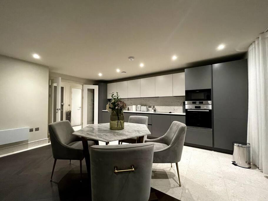 2Br Urban Vista Retreat Chcl F7 Apartment Chigwell Ngoại thất bức ảnh